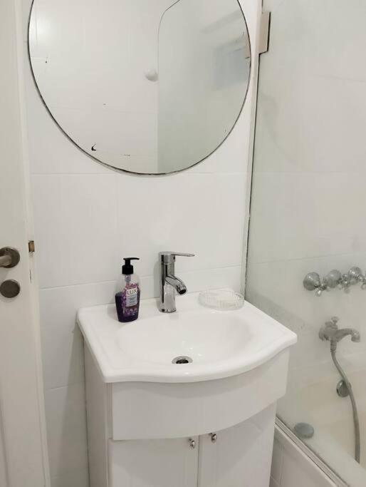 Appartement Departamento Barrancas, Excelente Ubicacion, Muy Amplio, Con Seguridad Buenos Aires